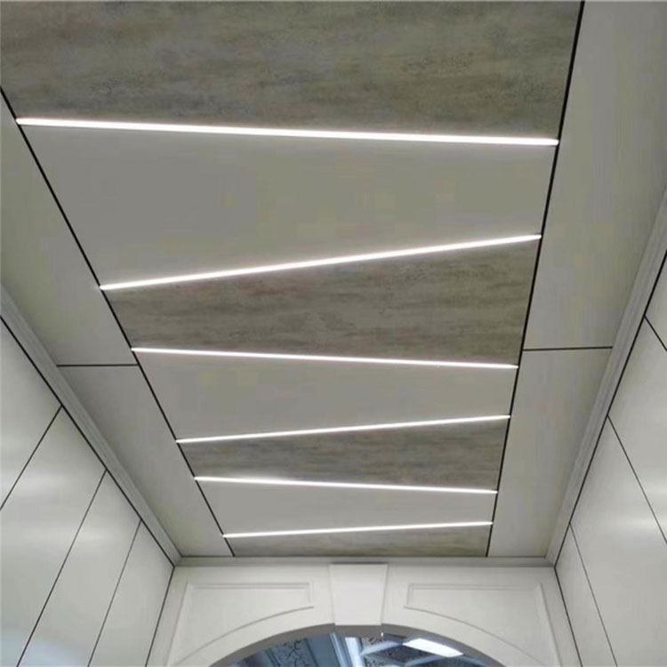 Hvordan forbedrer en bikakevegg av aluminium moderne arkitektonisk design?